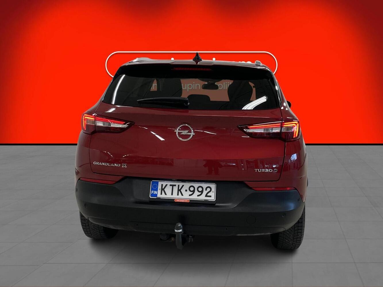 Opel Grandland X vaihtoauto
