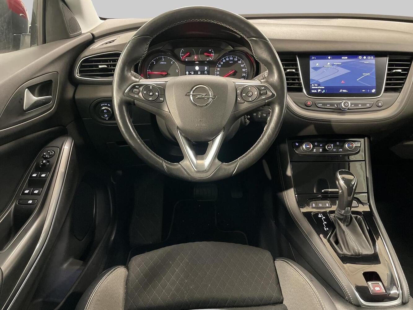 Opel Grandland X vaihtoauto