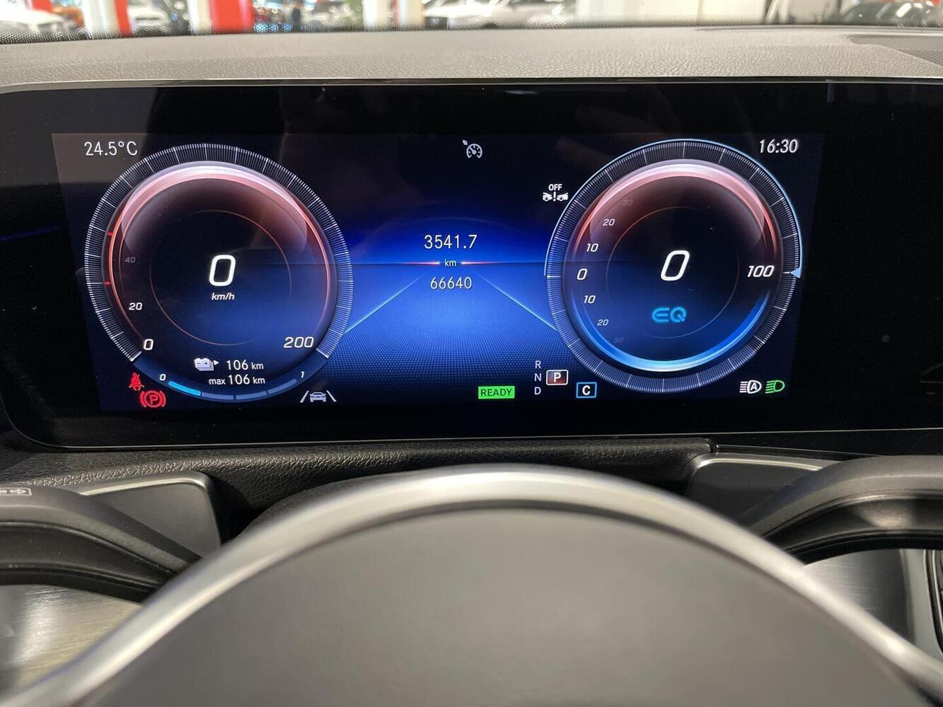 Mercedes-Benz EQB vaihtoauto