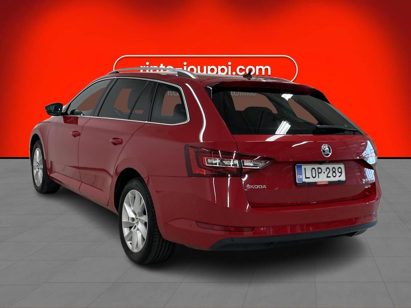 Skoda Superb vaihtoauto