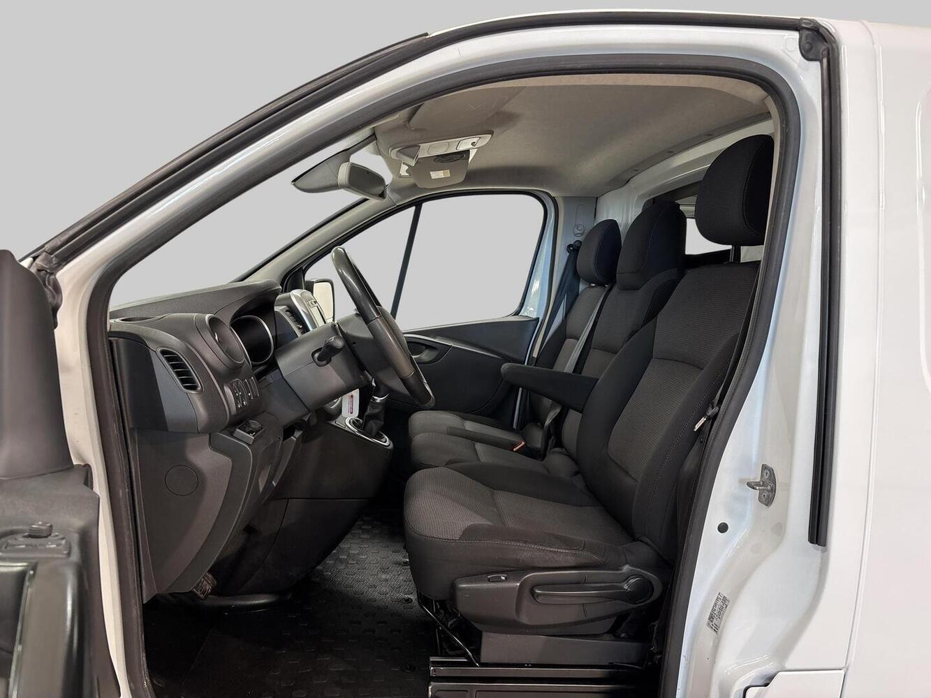 Renault Trafic vaihtoauto
