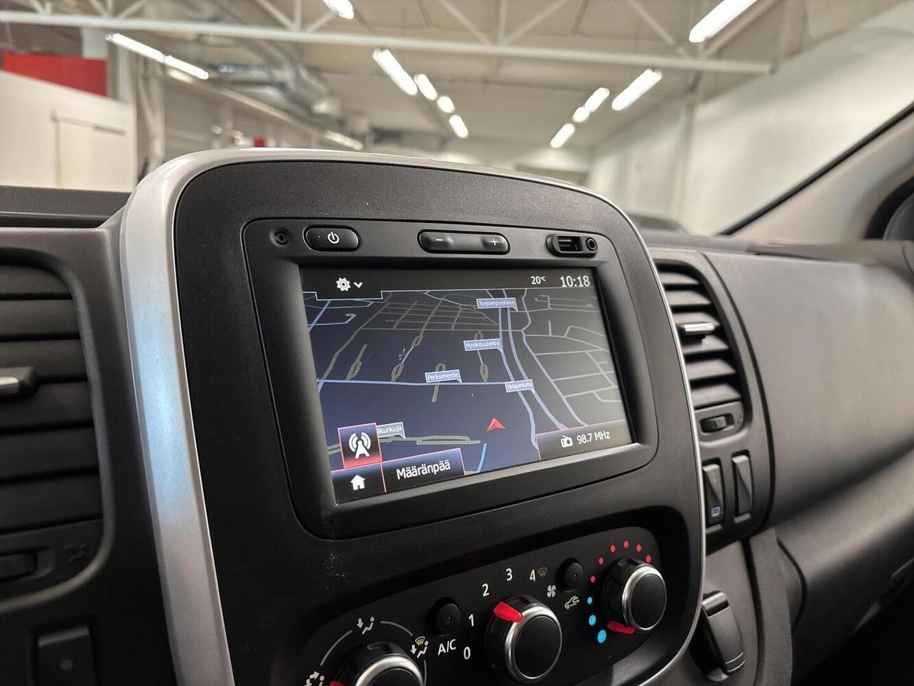 Renault Trafic vaihtoauto
