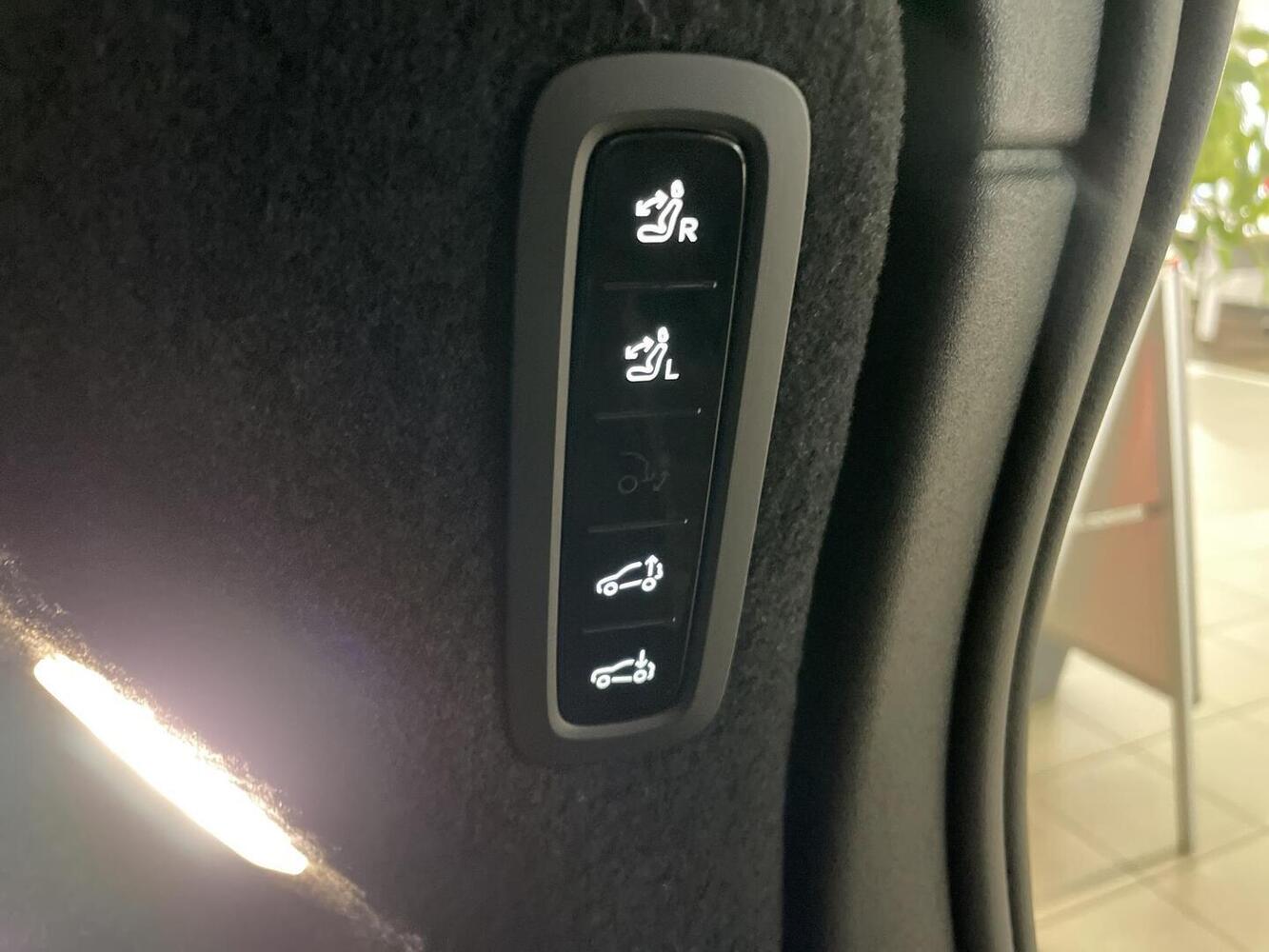 Volvo EX90 vaihtoauto