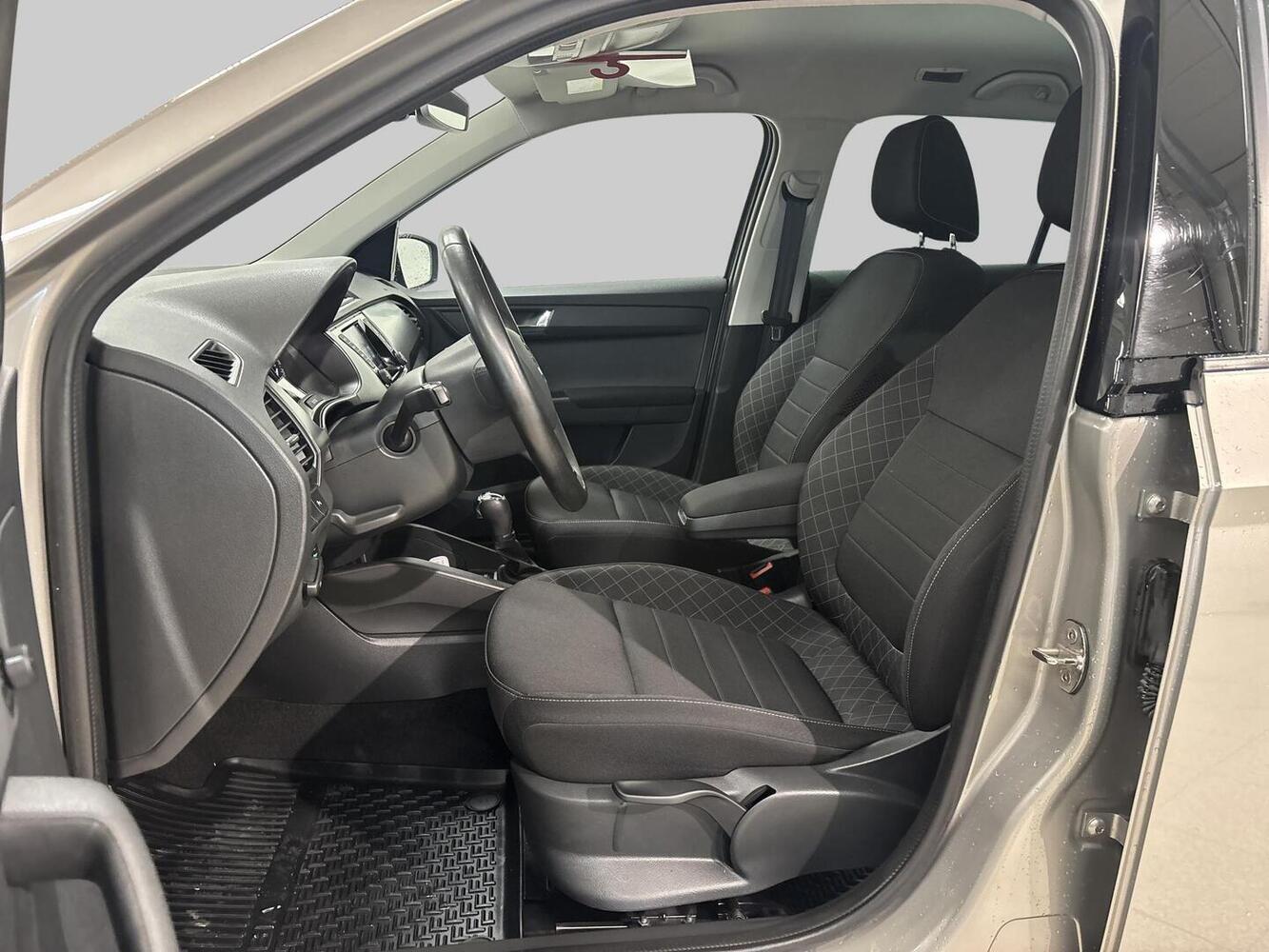 Skoda Fabia vaihtoauto