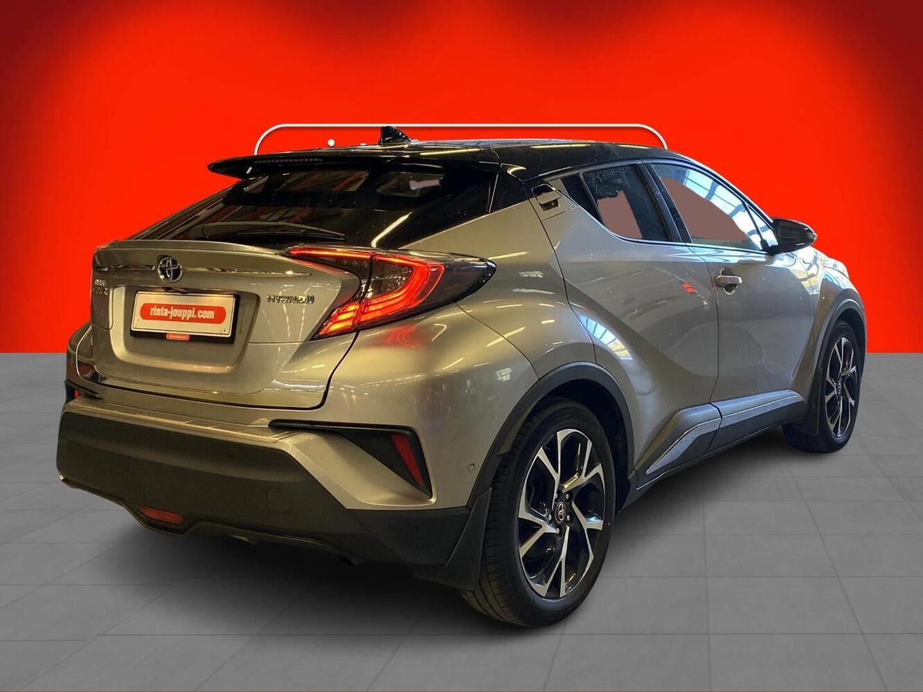 Toyota C-HR vaihtoauto