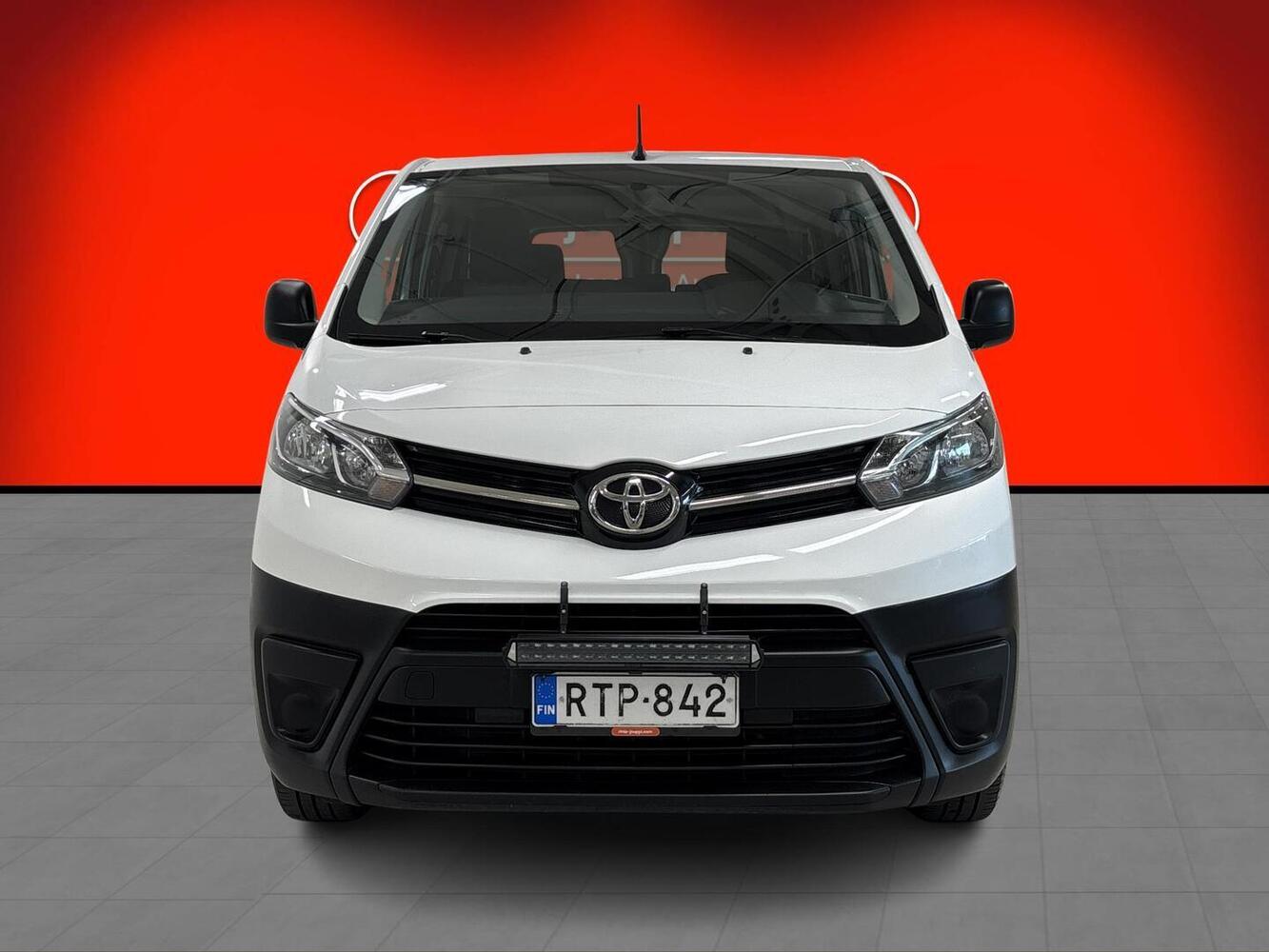 Toyota Proace Verso vaihtoauto