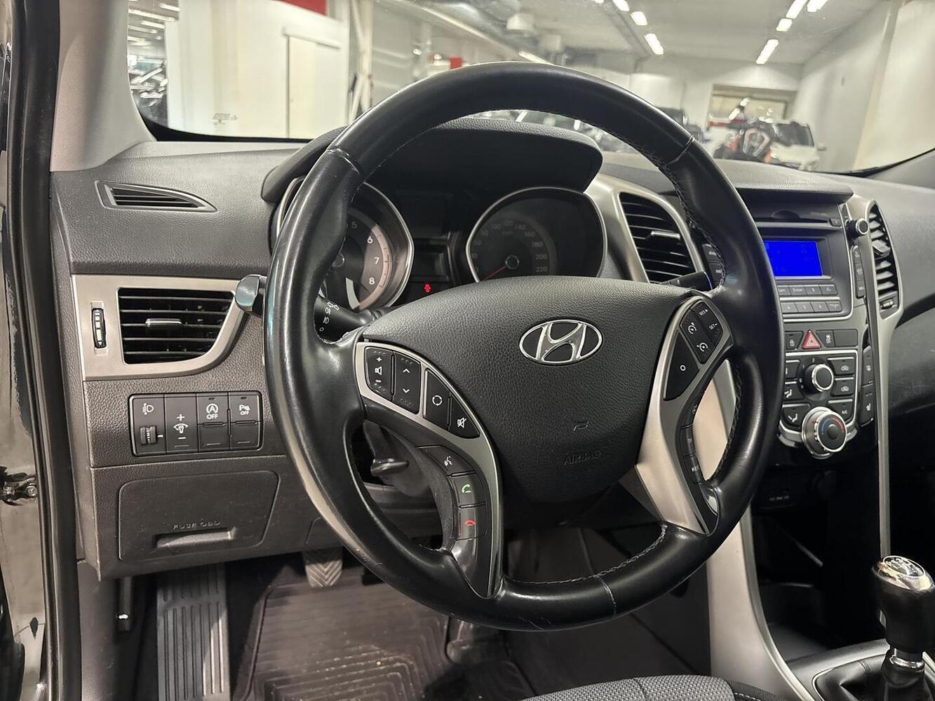 Hyundai i30 5d vaihtoauto