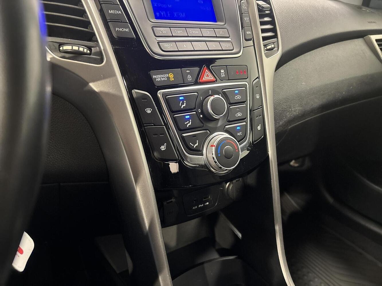 Hyundai i30 5d vaihtoauto