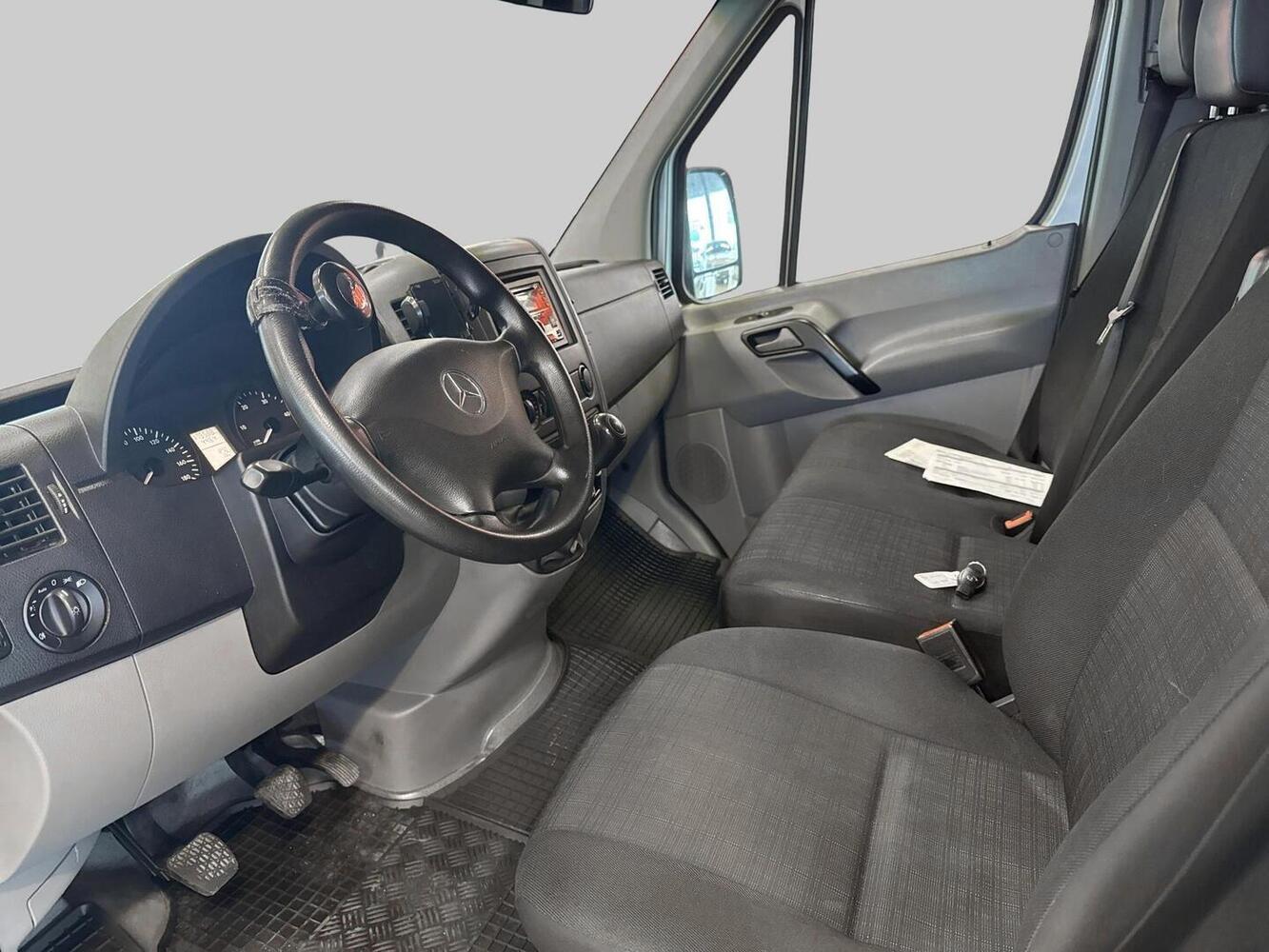 Mercedes-Benz Sprinter vaihtoauto