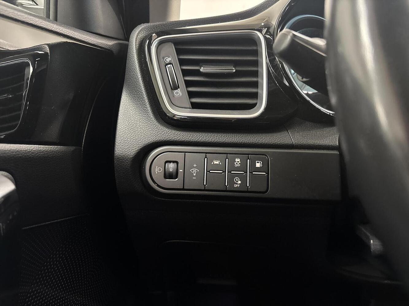Kia XCeed vaihtoauto