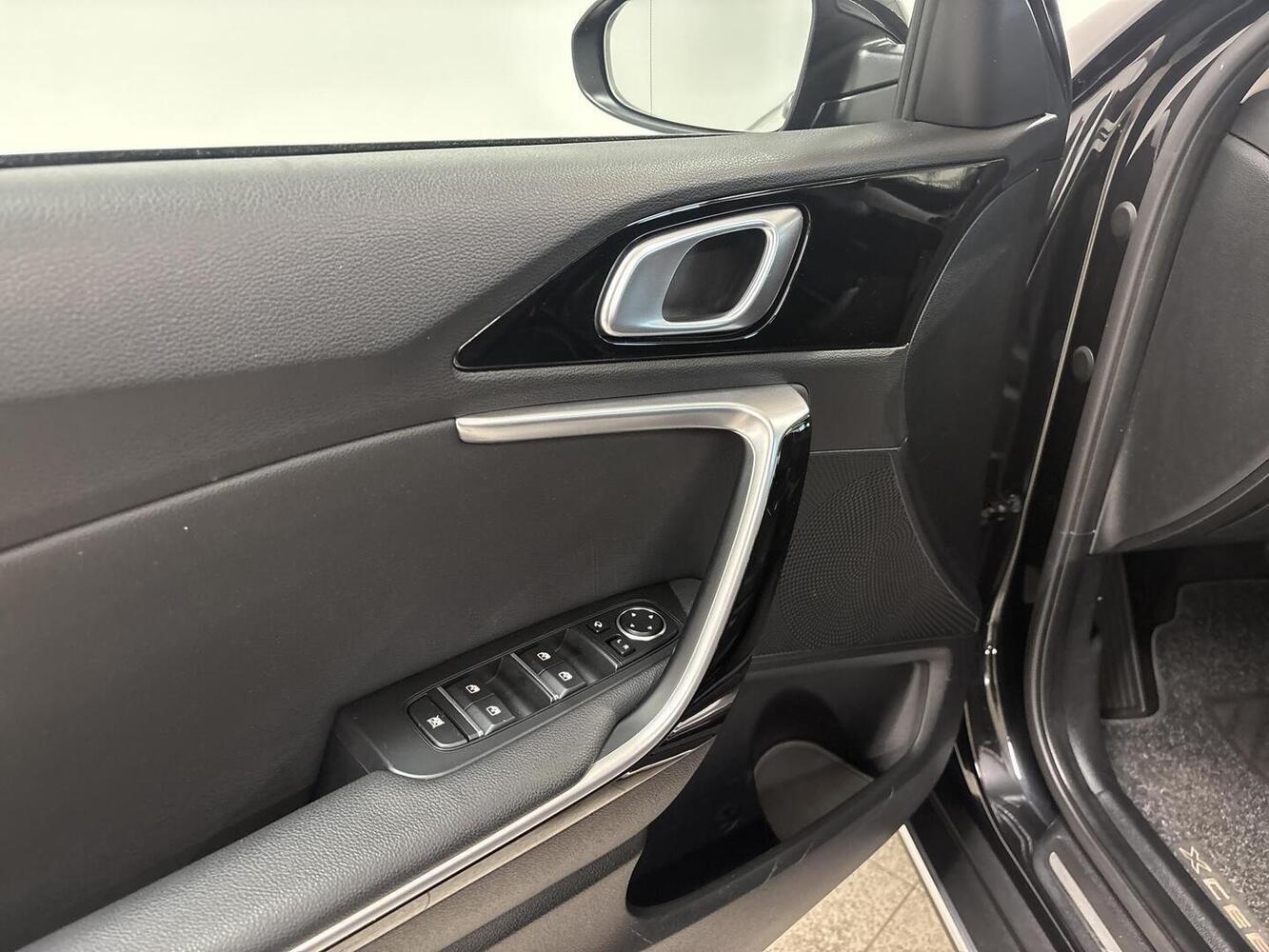 Kia XCeed vaihtoauto