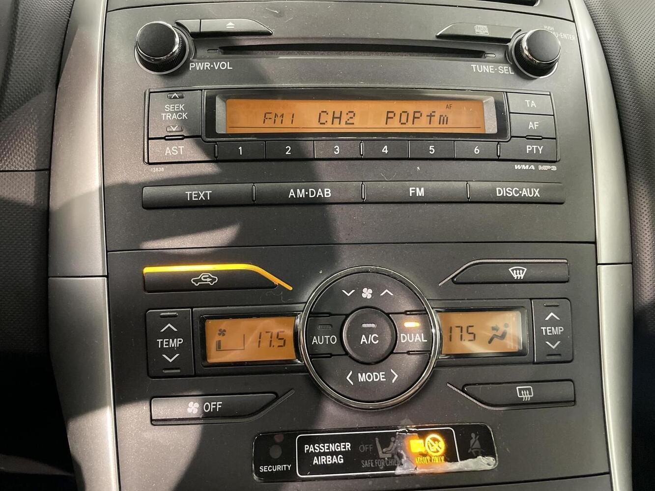 Toyota Auris vaihtoauto