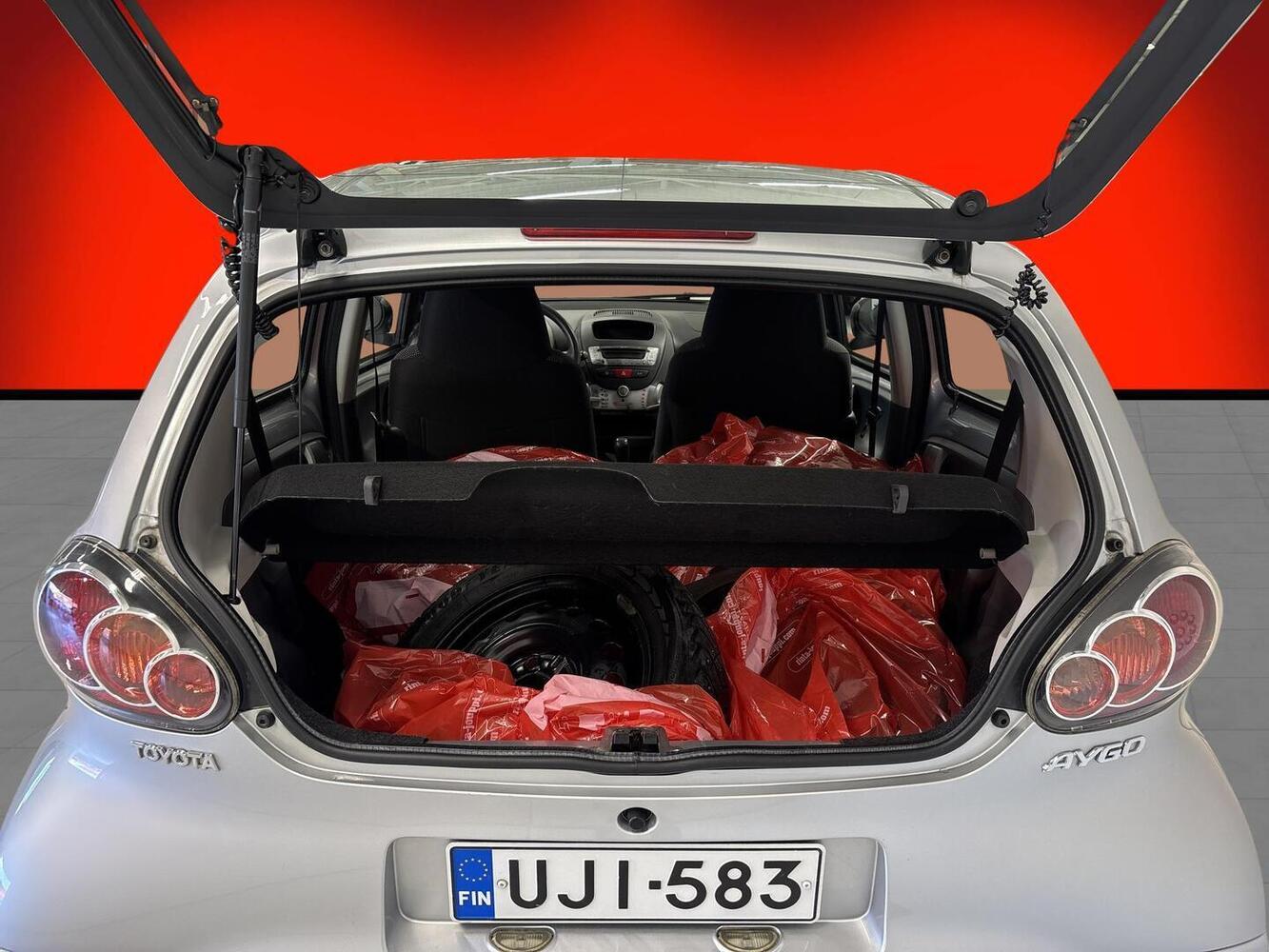 Toyota AYGO vaihtoauto