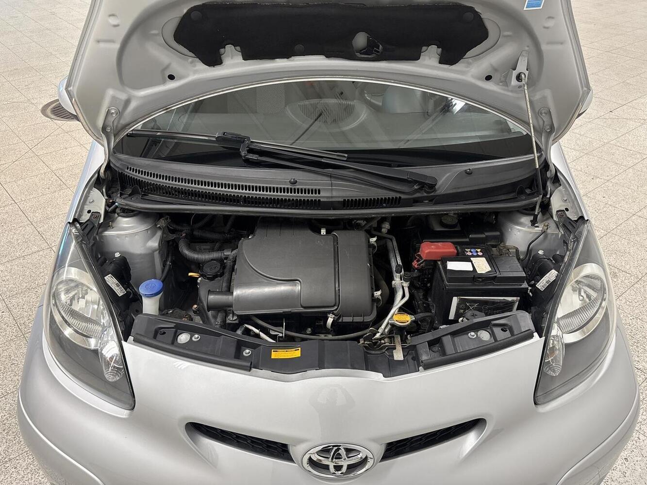 Toyota AYGO vaihtoauto