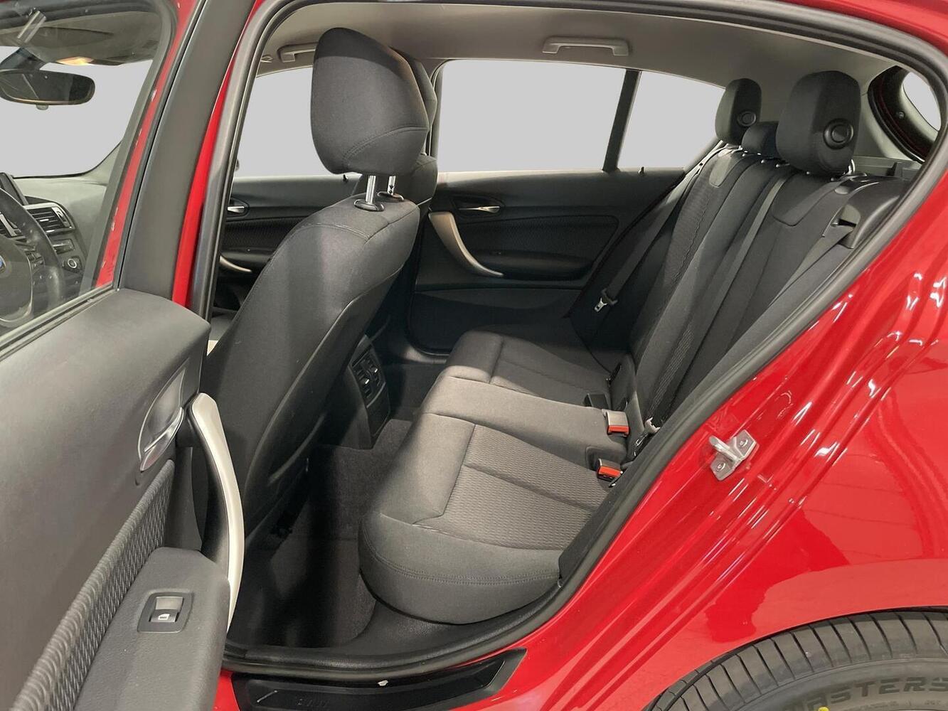 BMW 120 vaihtoauto