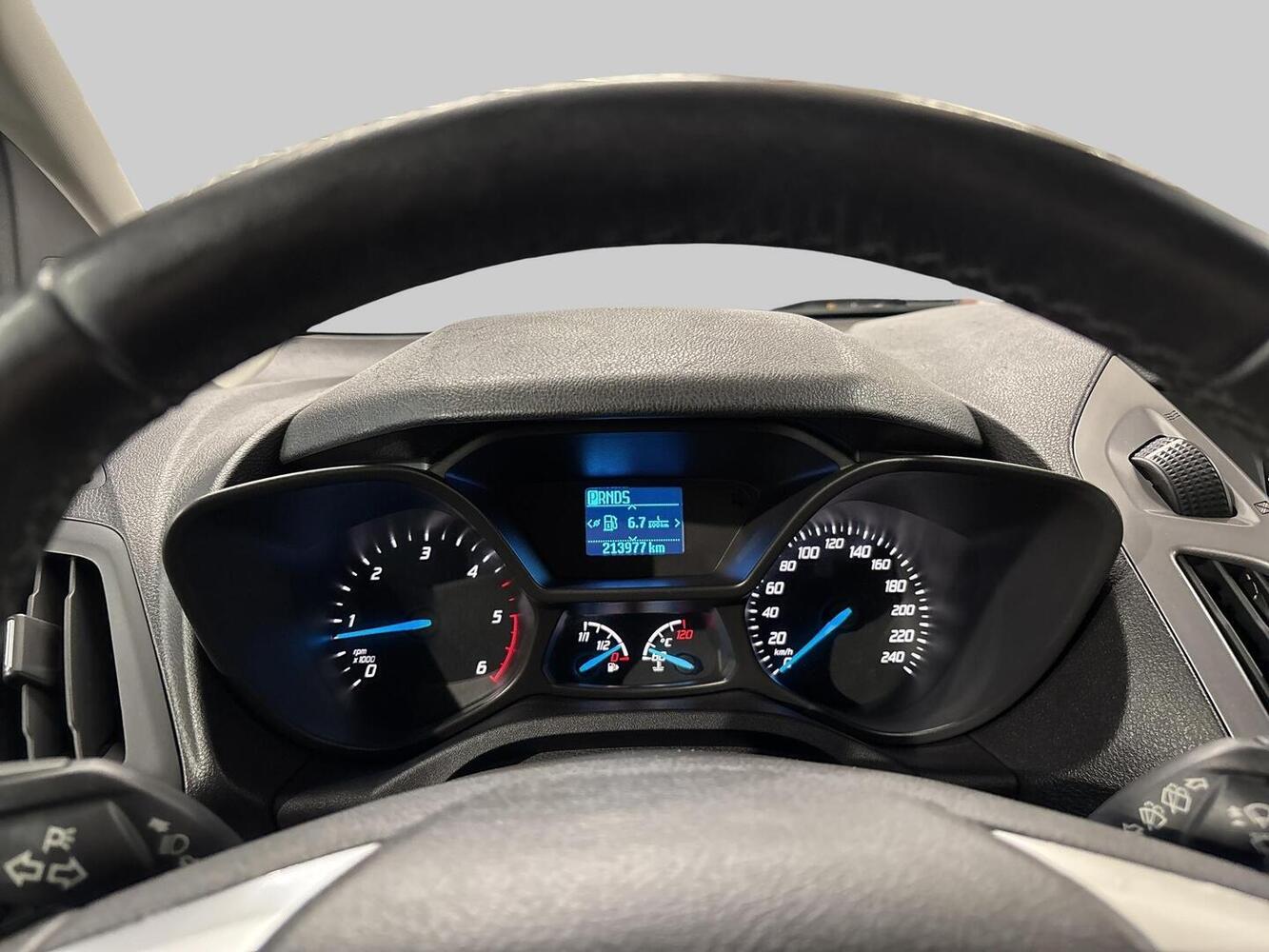 Ford Grand Tourneo Connect vaihtoauto