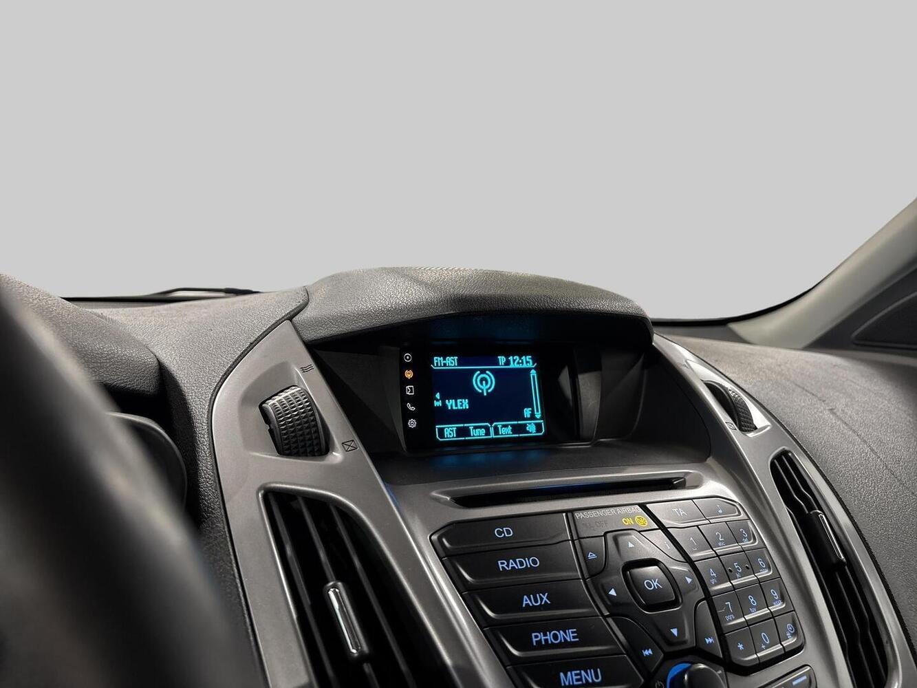 Ford Grand Tourneo Connect vaihtoauto
