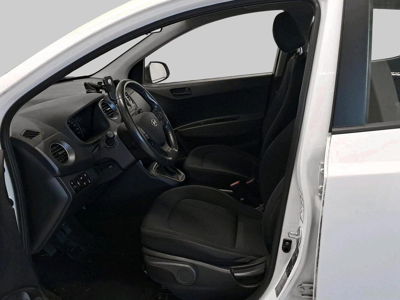 Hyundai i10 vaihtoauto