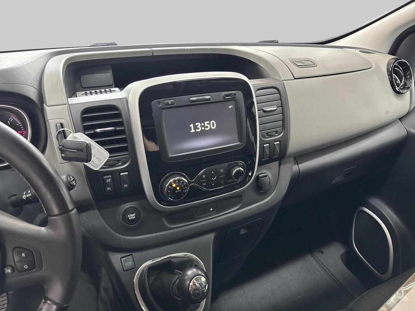 Renault Trafic vaihtoauto