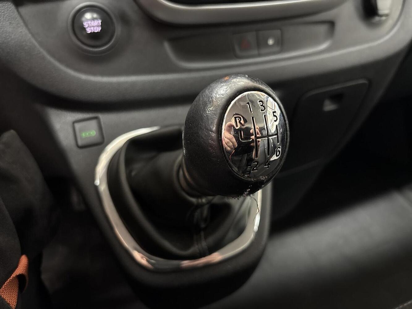 Renault Trafic vaihtoauto