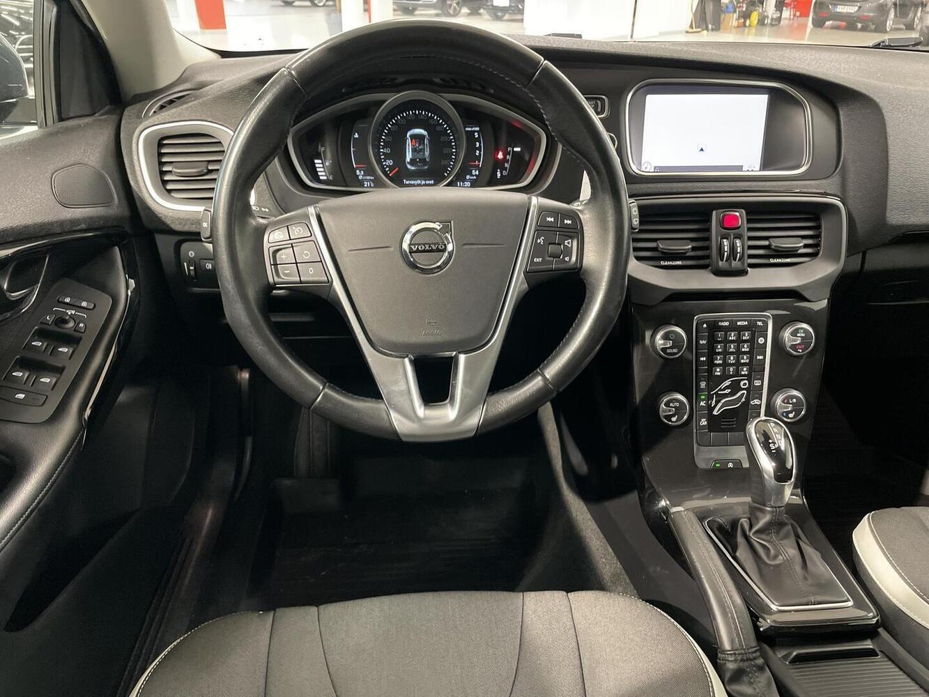 Volvo V40 vaihtoauto
