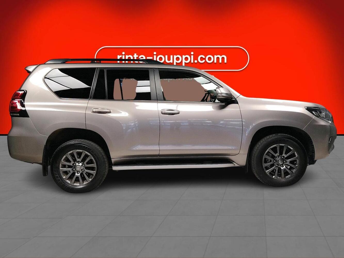 Toyota Land Cruiser vaihtoauto