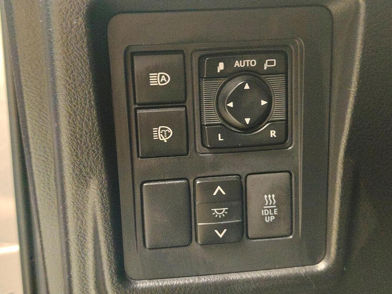 Toyota Land Cruiser vaihtoauto