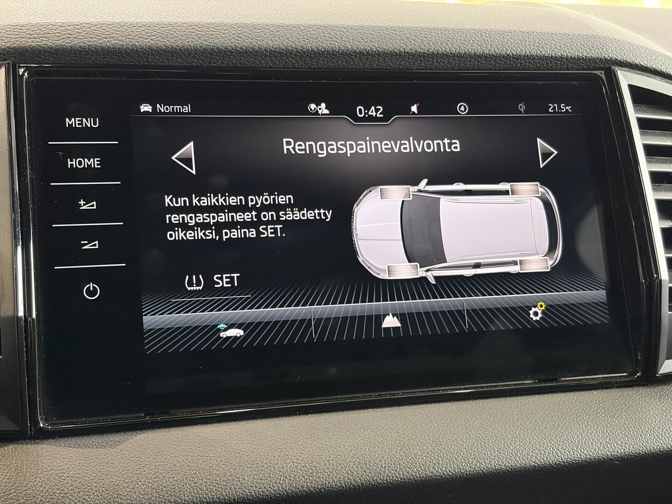 Skoda Karoq vaihtoauto