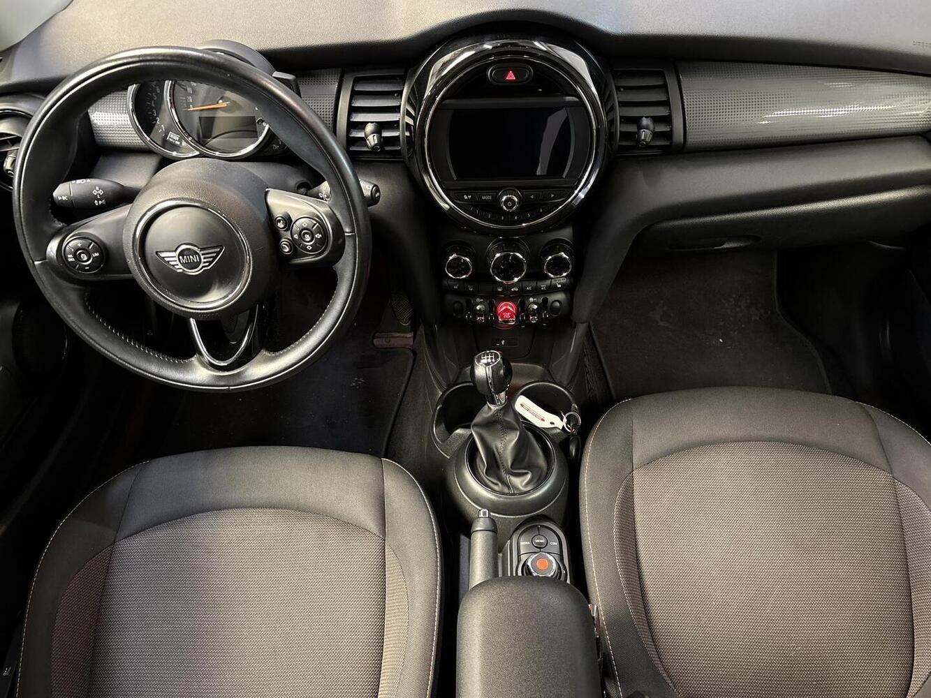 Mini Cooper vaihtoauto