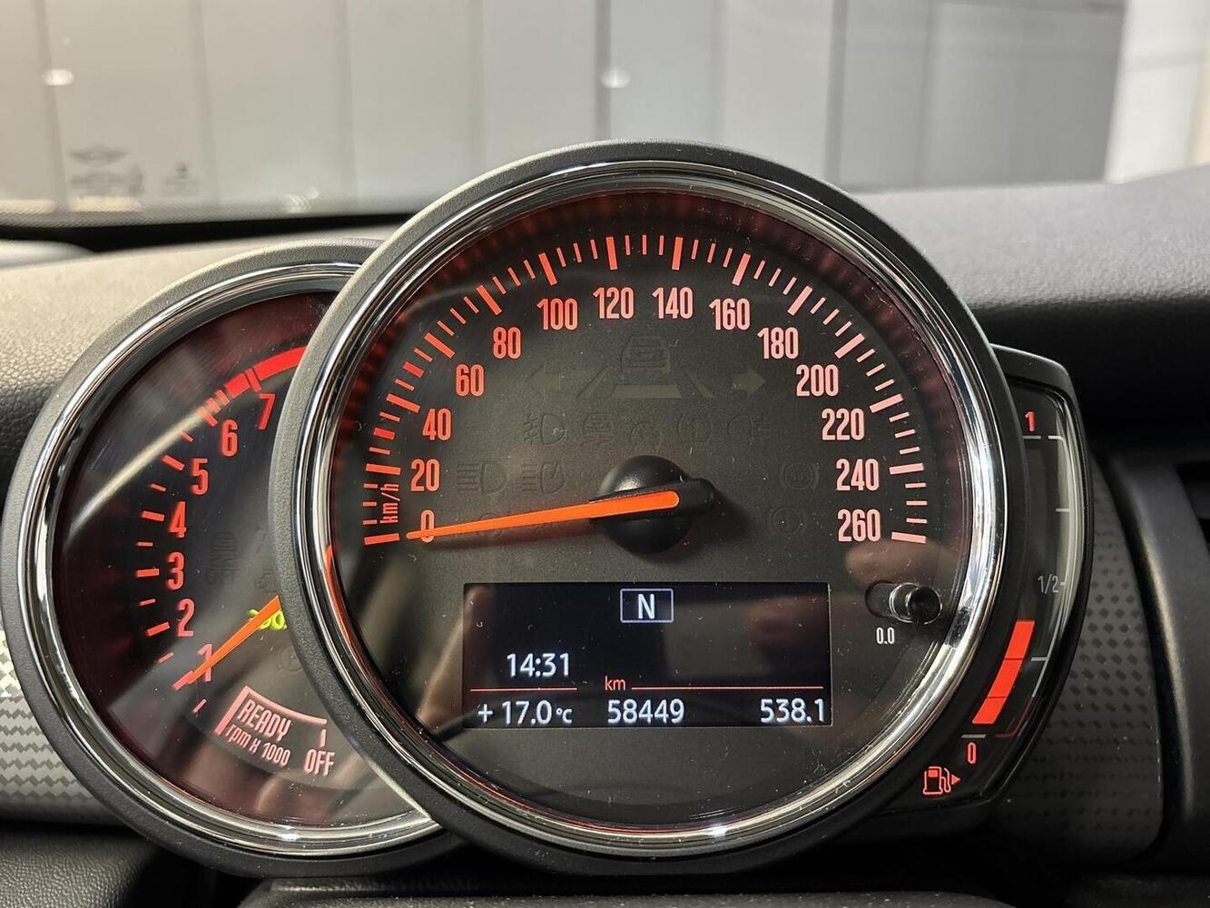 Mini Cooper vaihtoauto
