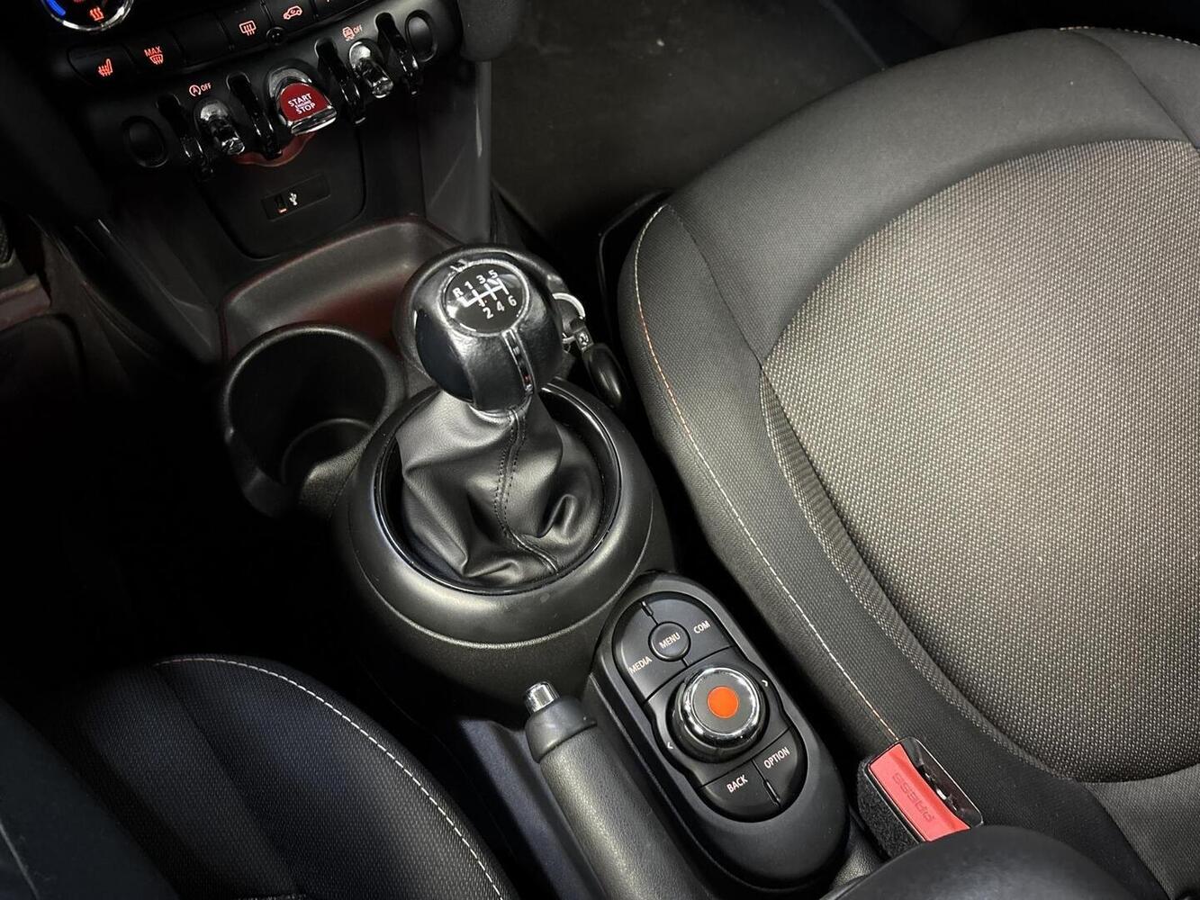 Mini Cooper vaihtoauto