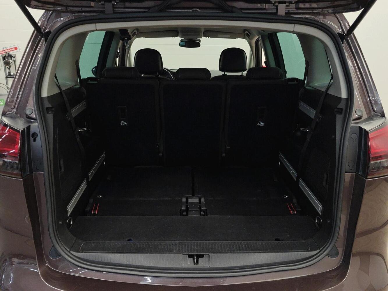 Opel Zafira vaihtoauto