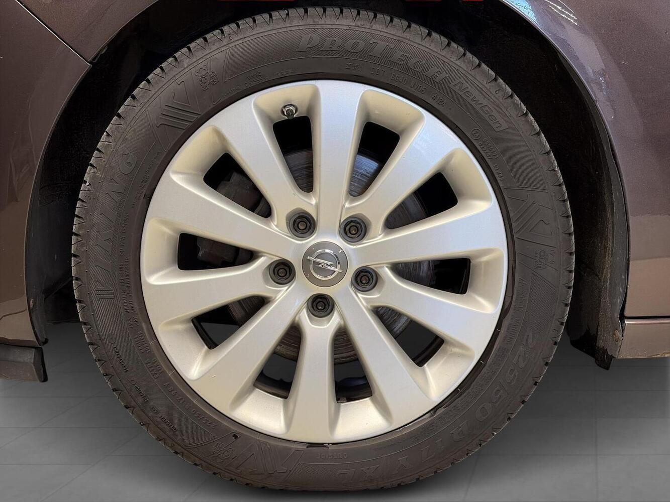 Opel Zafira vaihtoauto