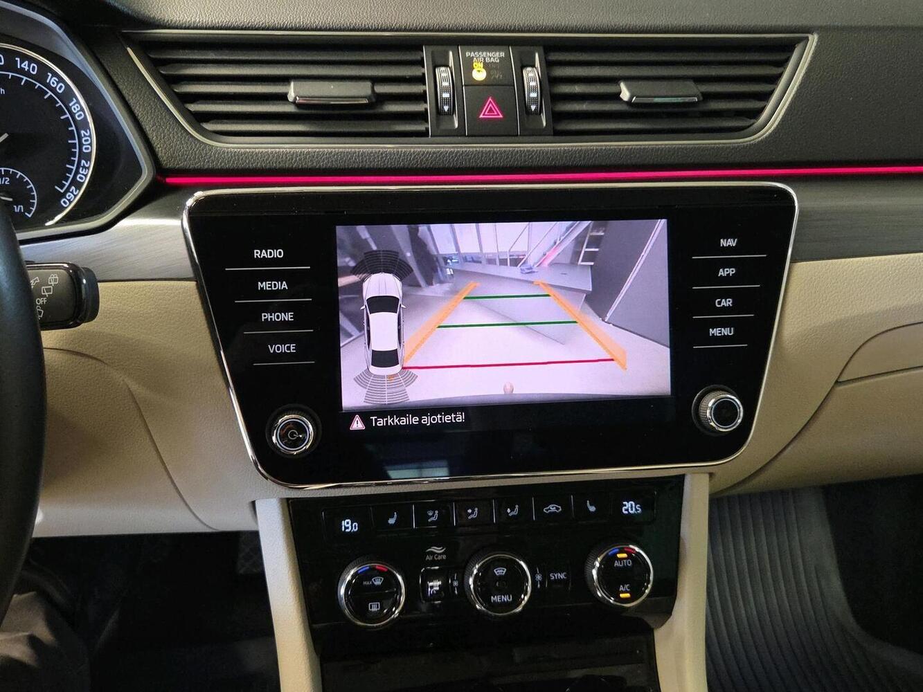 Skoda Superb vaihtoauto