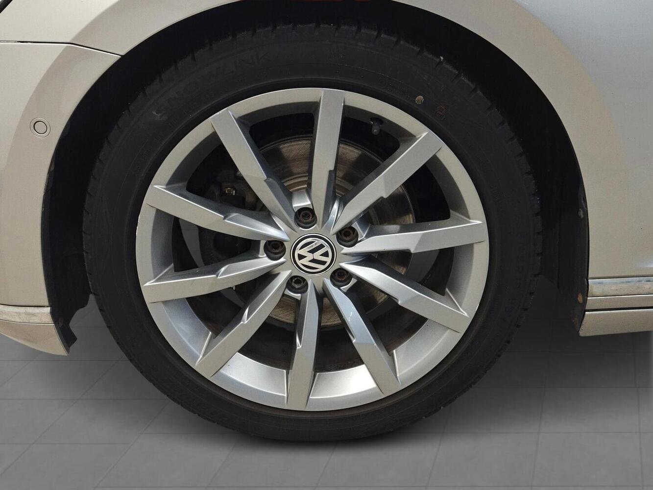 Volkswagen Passat vaihtoauto