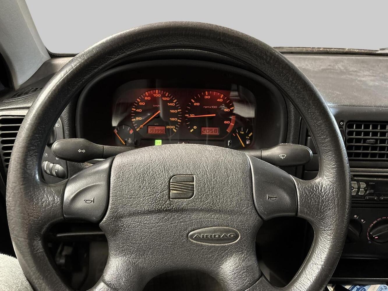 SEAT Ibiza vaihtoauto