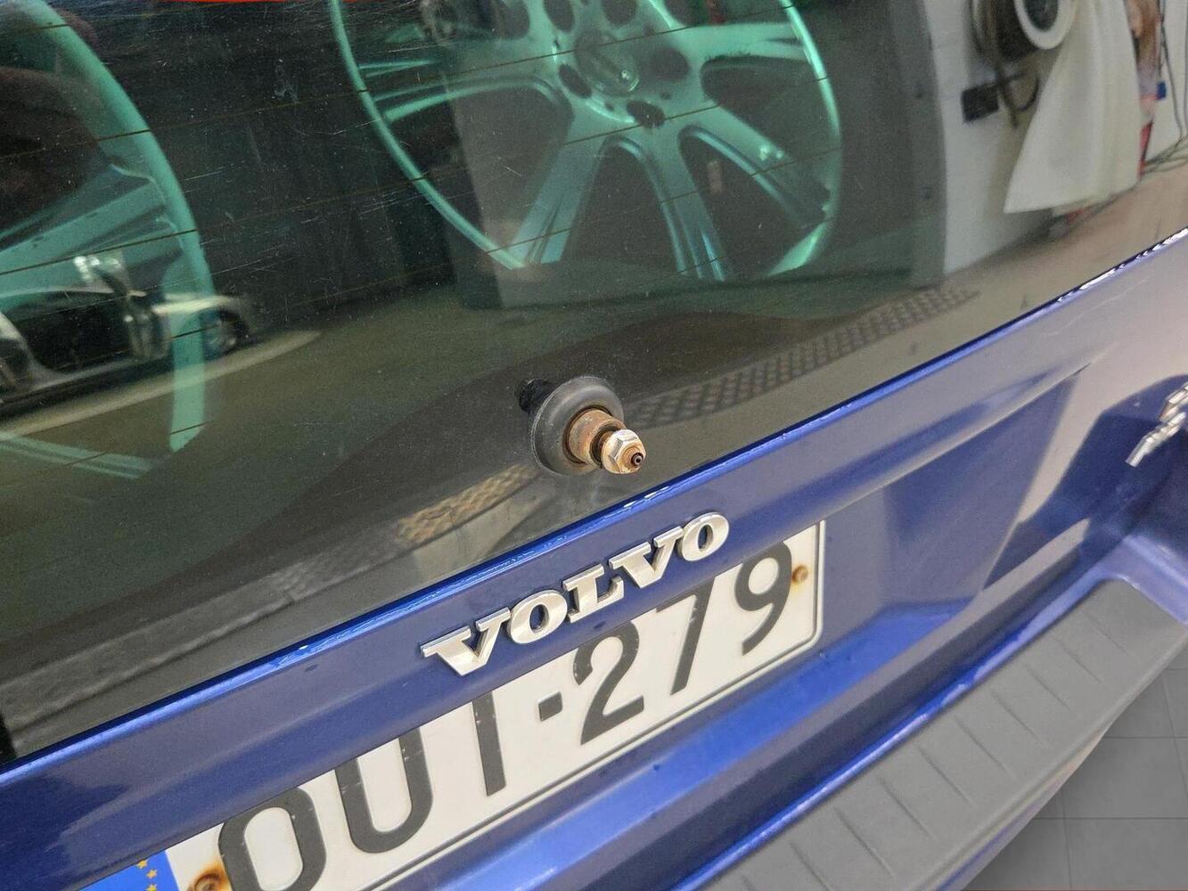 Volvo V70 vaihtoauto