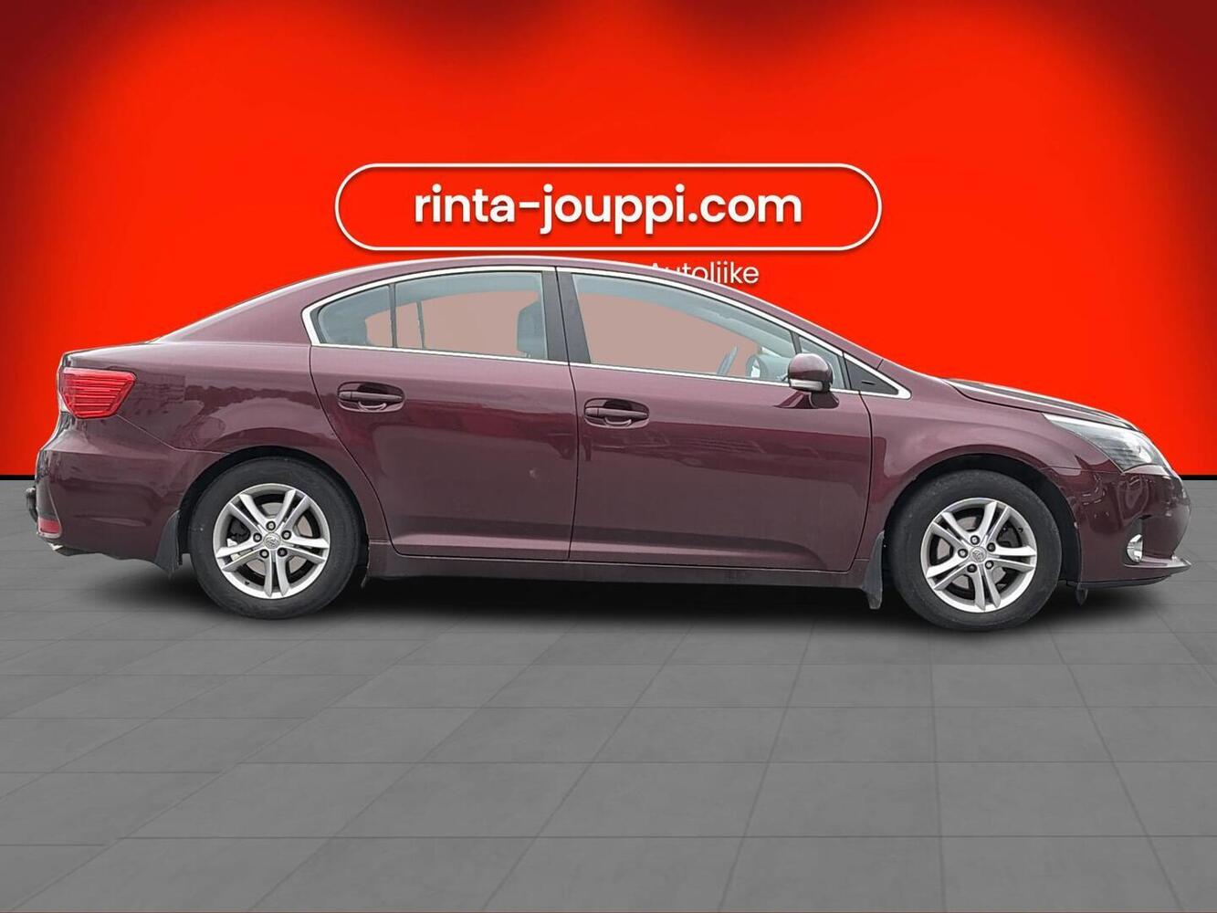 Toyota Avensis vaihtoauto