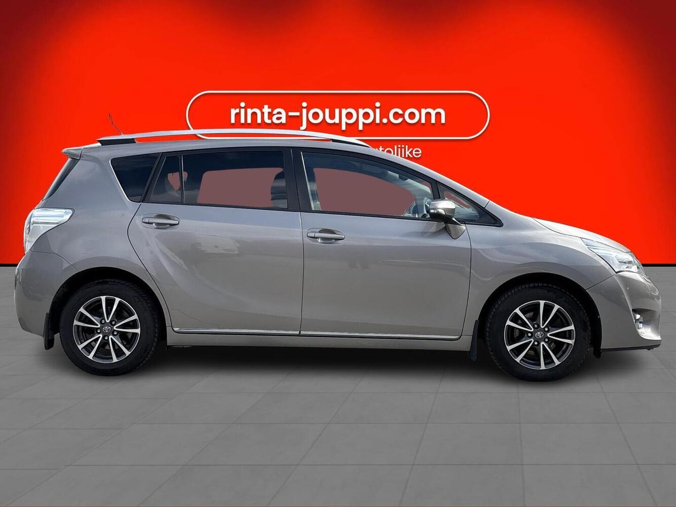 Toyota Verso vaihtoauto