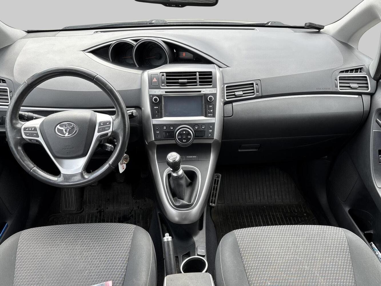 Toyota Verso vaihtoauto