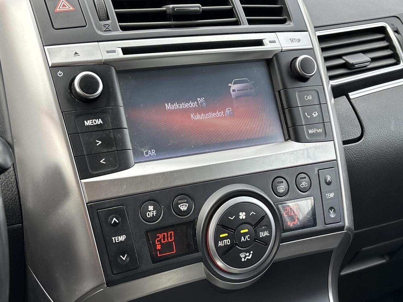 Toyota Verso vaihtoauto
