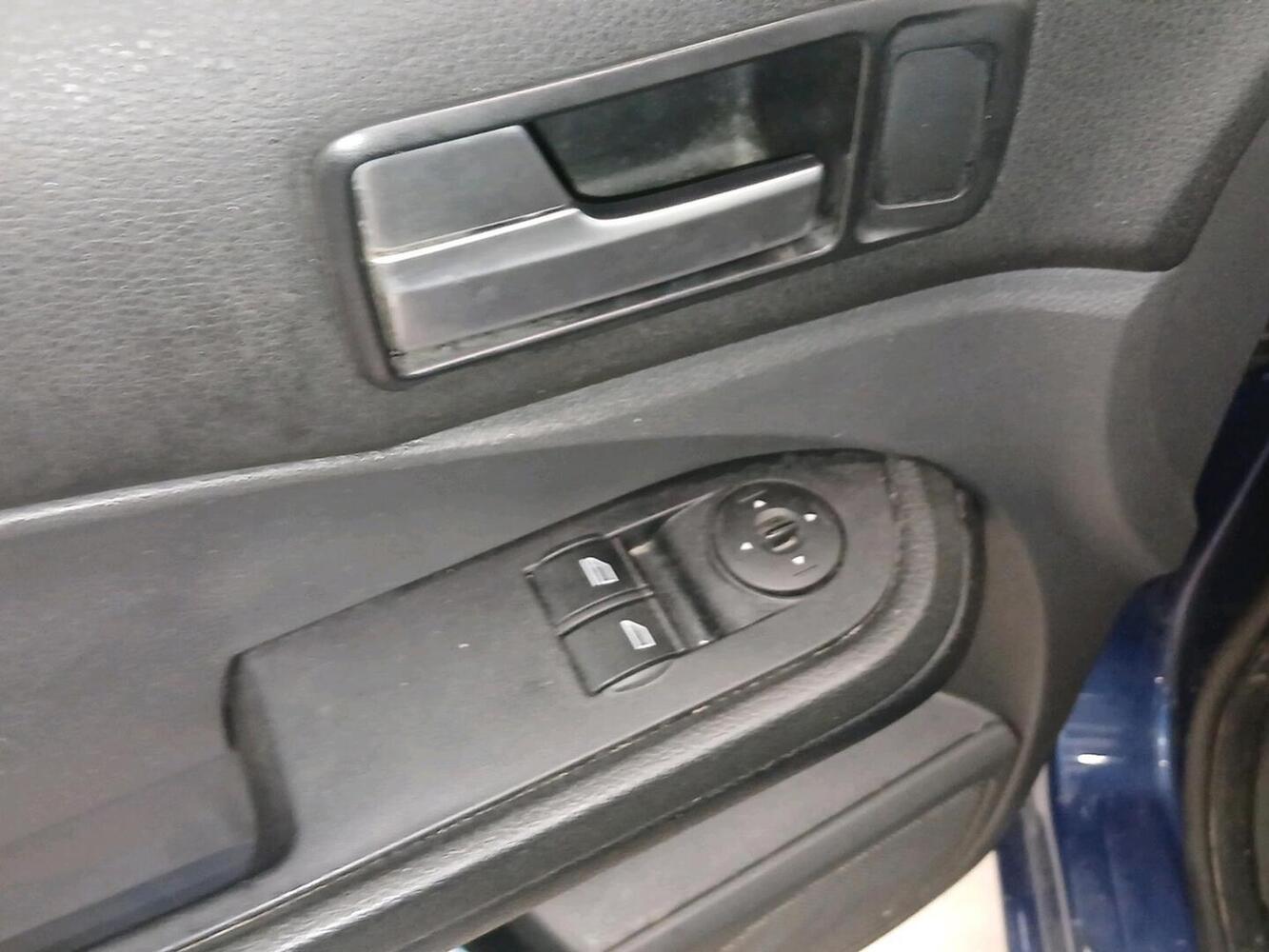 Ford Focus C-MAX vaihtoauto