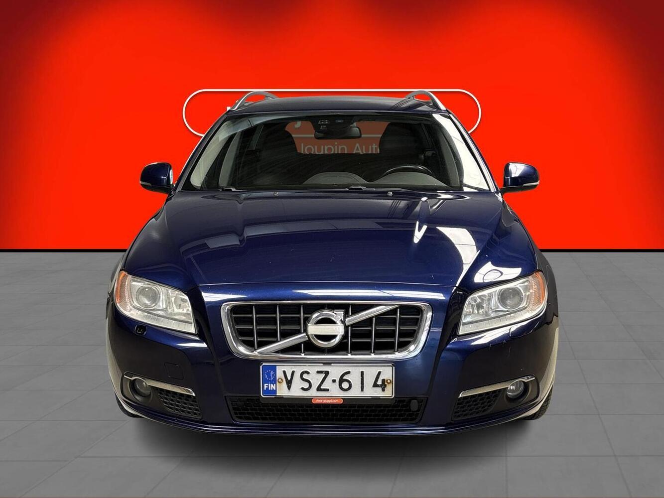 Volvo V70 vaihtoauto
