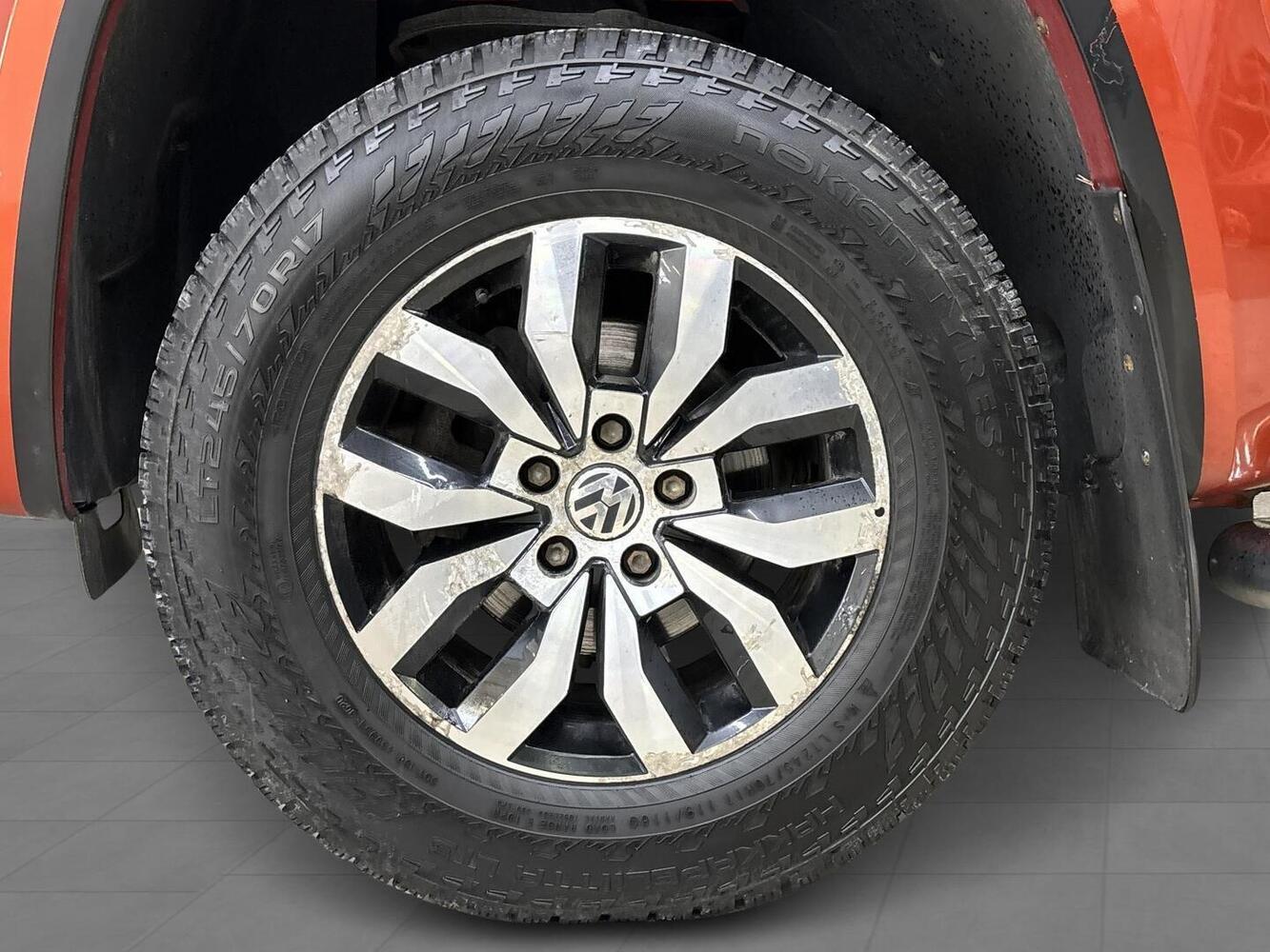 Volkswagen Amarok vaihtoauto