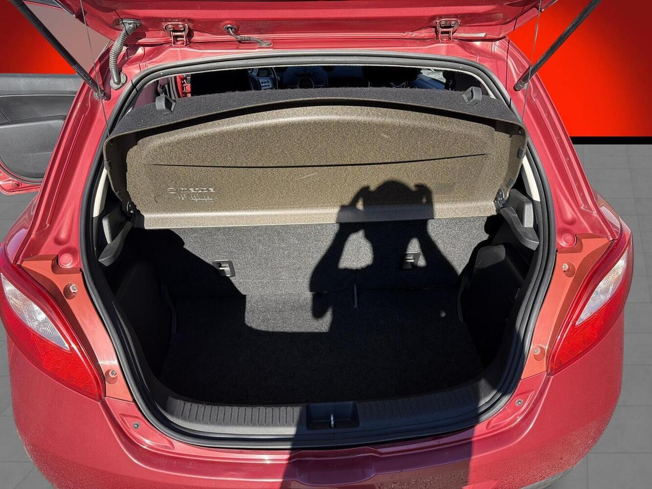 Mazda 2 vaihtoauto
