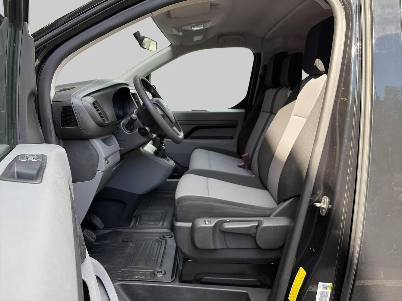 Toyota Proace Verso vaihtoauto