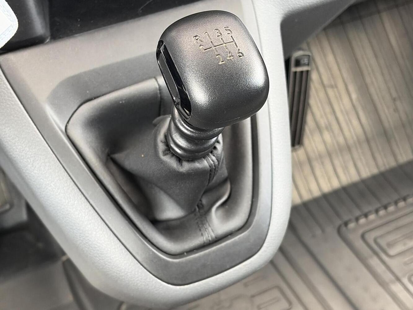 Toyota Proace Verso vaihtoauto