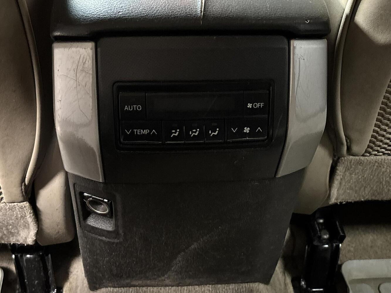 Toyota Land Cruiser vaihtoauto