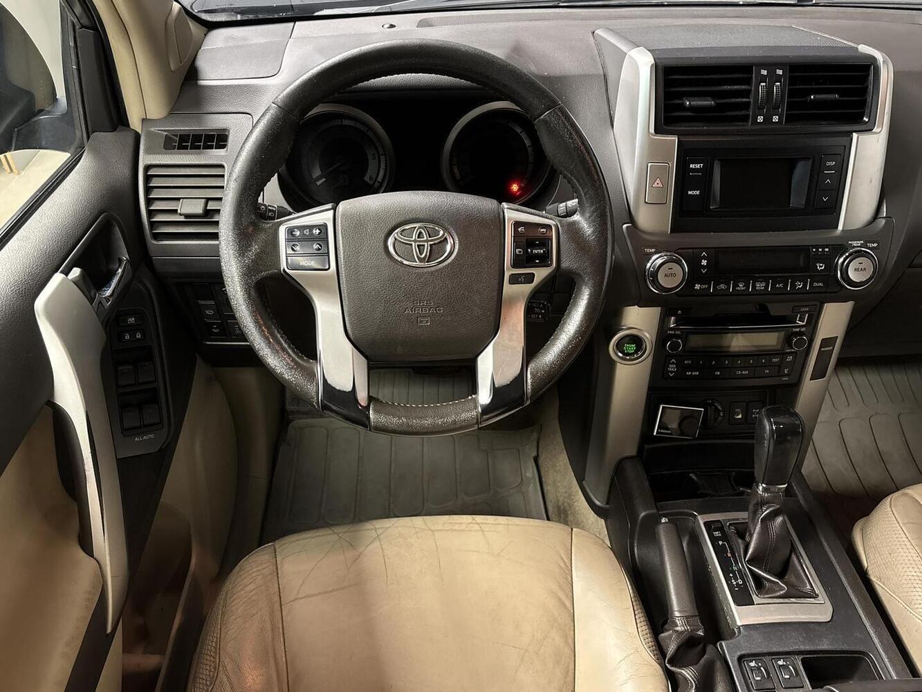 Toyota Land Cruiser vaihtoauto