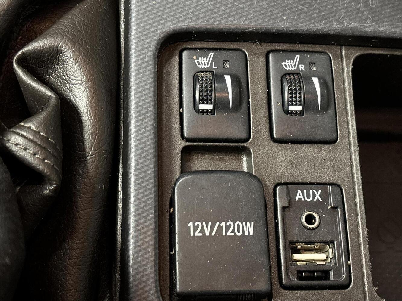 Toyota Land Cruiser vaihtoauto